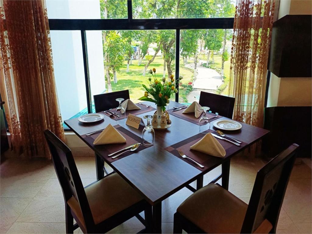 Shada Pathor Hotel & Resort Companiganj Bagian luar foto